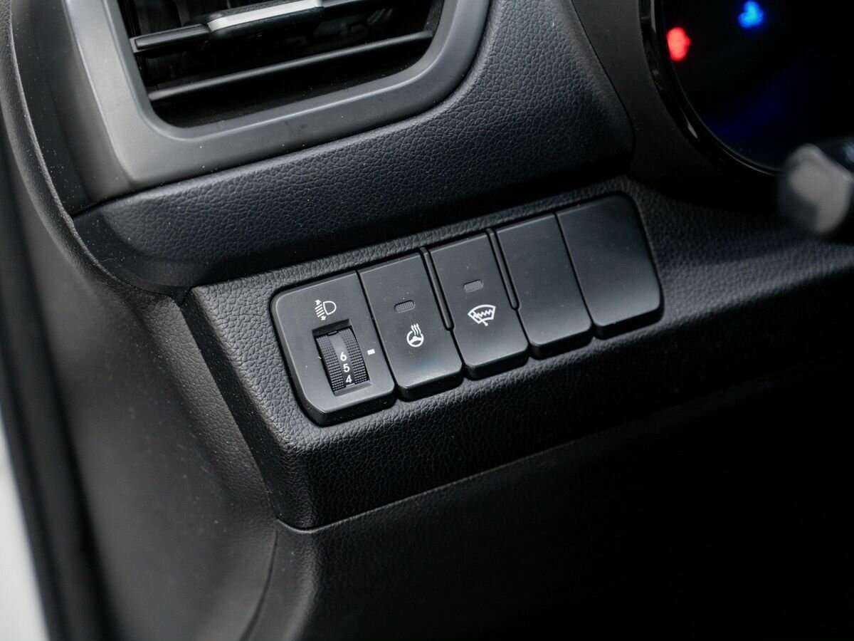 Купить Kia Rio с пробегом. Фото: #15