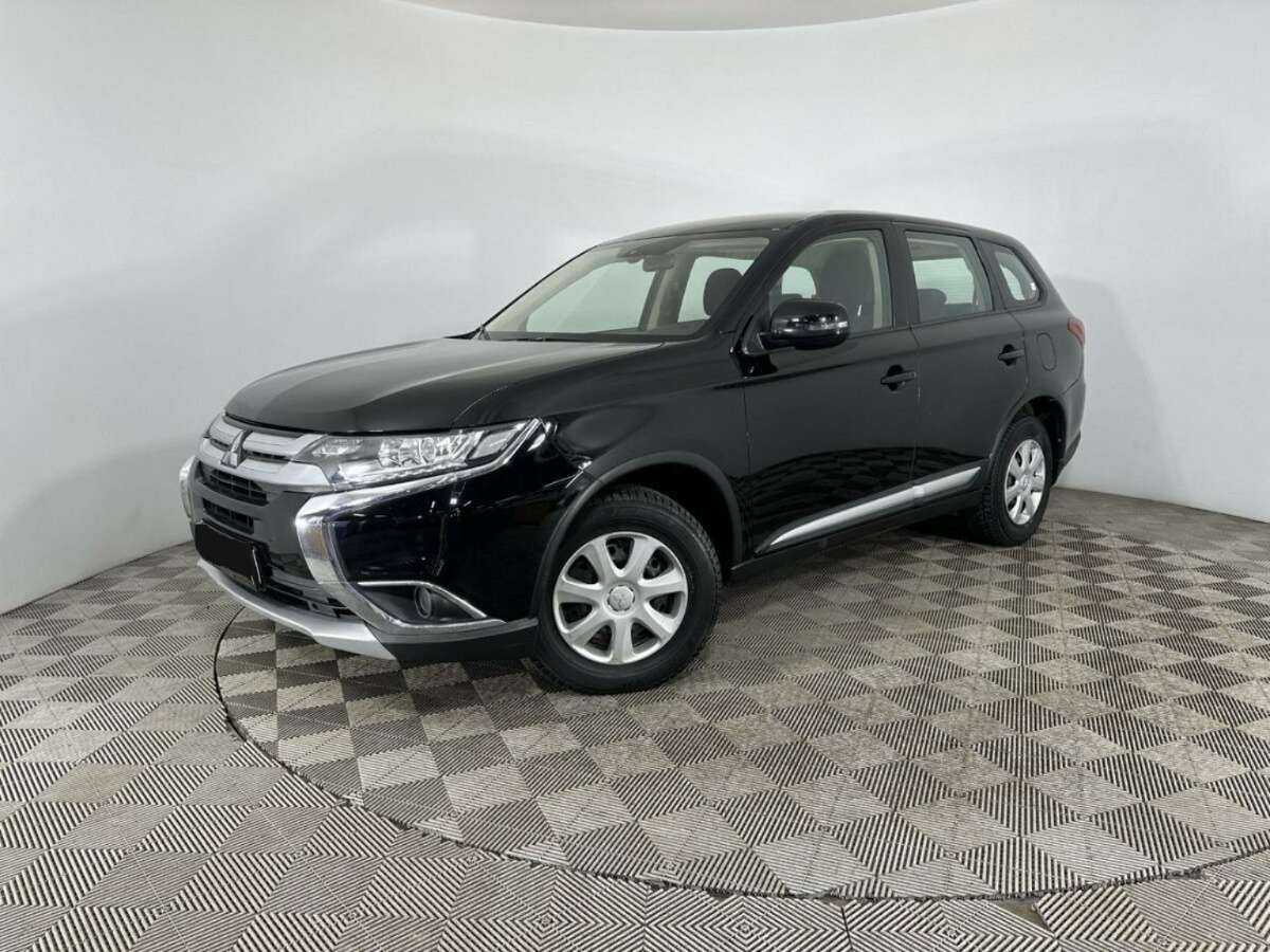 Купить Mitsubishi Outlander с пробегом. Фото: #0