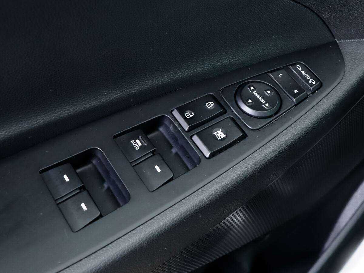 Купить Hyundai Tucson с пробегом. Фото: #12