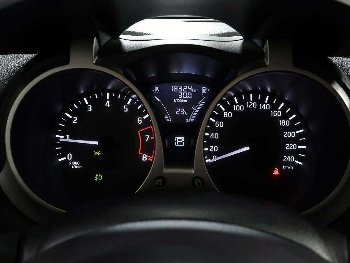 Купить Nissan Juke с пробегом. Фото: #13