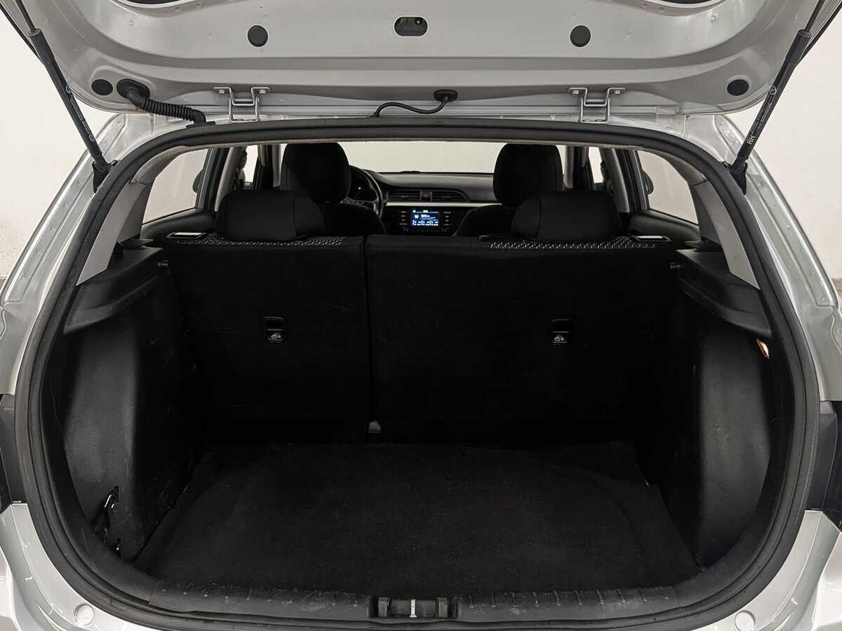 Купить Kia Rio с пробегом. Фото: #9