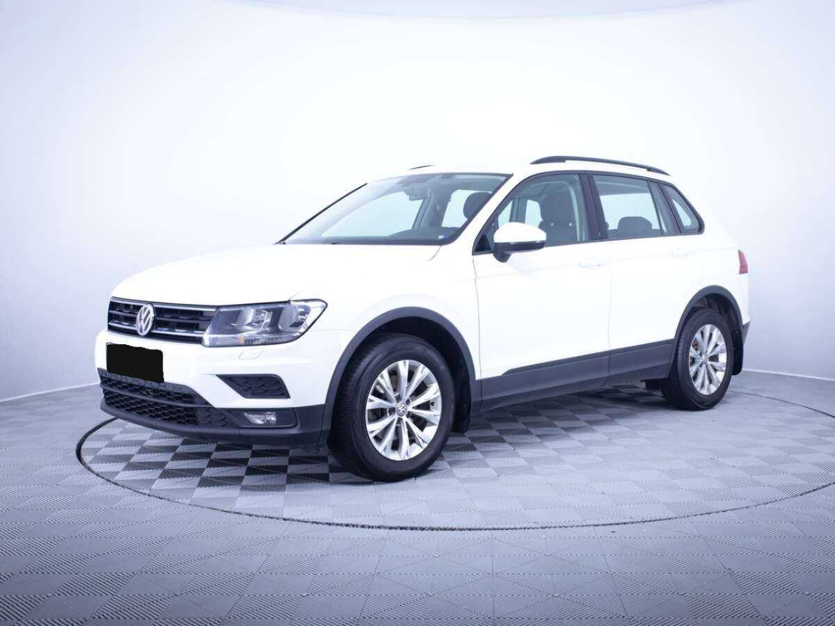 Купить Volkswagen Tiguan с пробегом. Посмотреть фото