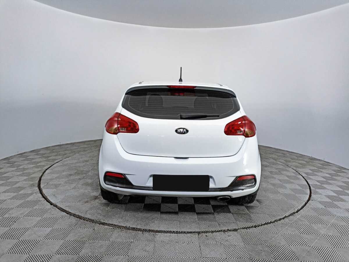 Купить Kia Ceed с пробегом. Фото: #5