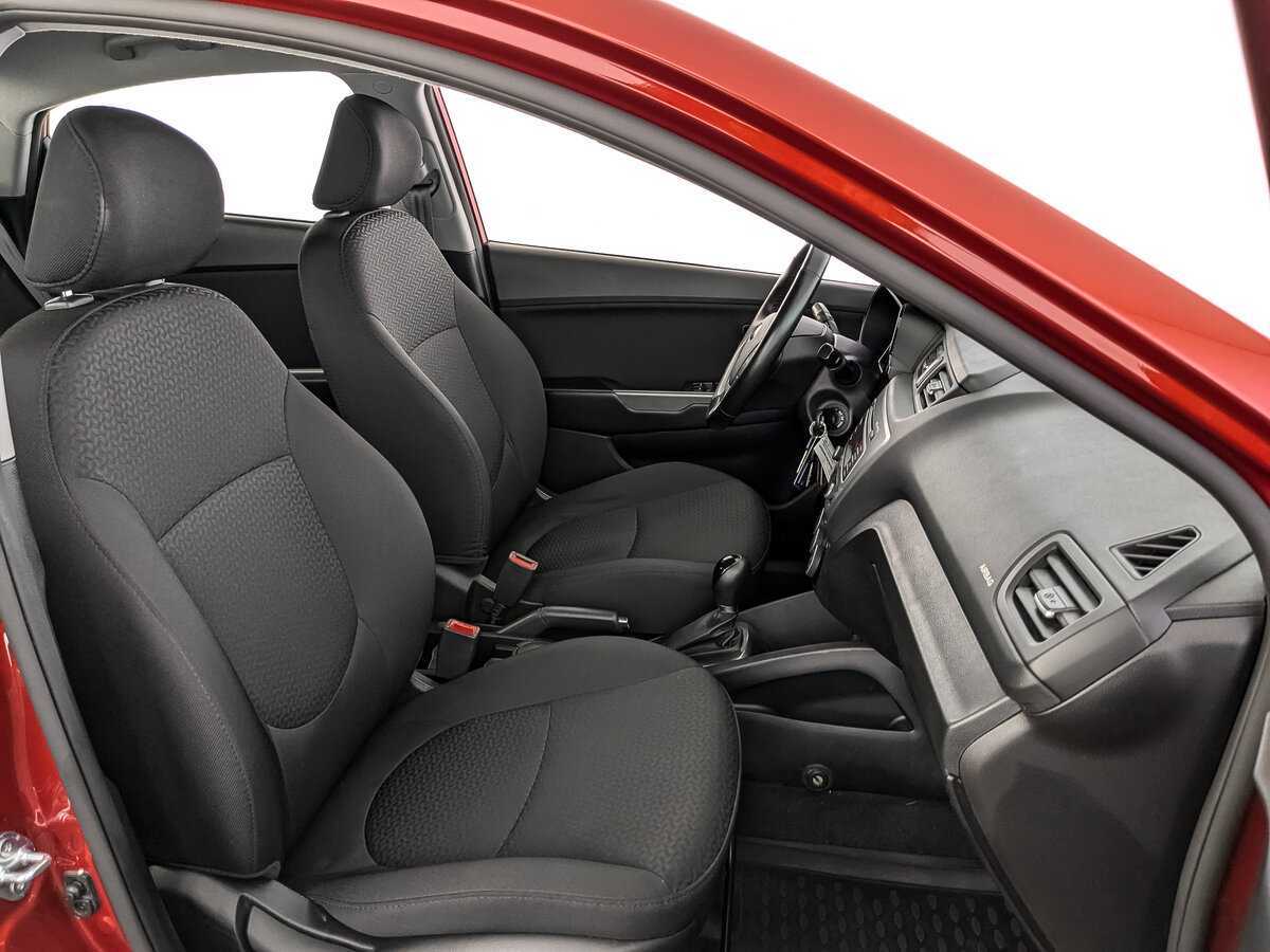 Купить Kia Rio с пробегом. Фото: #18