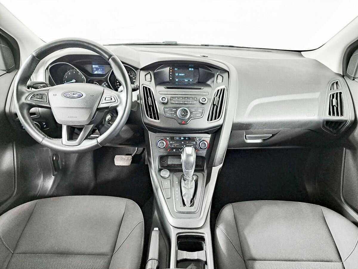 Купить Ford Focus с пробегом. Фото: #10