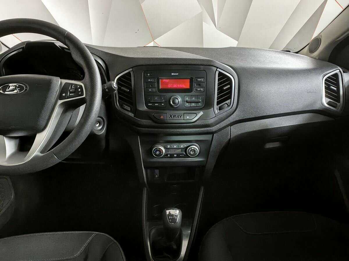 Купить Lada (ВАЗ) XRAY с пробегом. Фото: #10