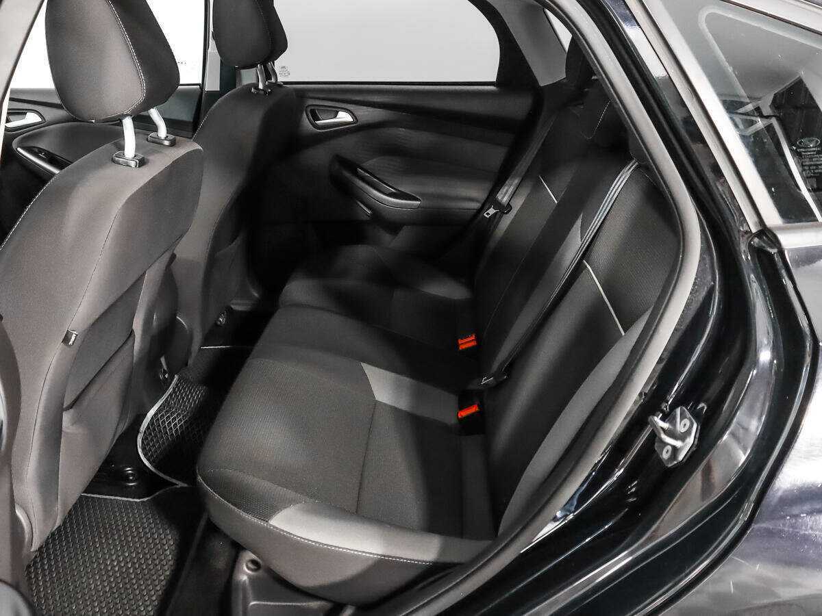 Купить Ford Focus с пробегом. Фото: #8