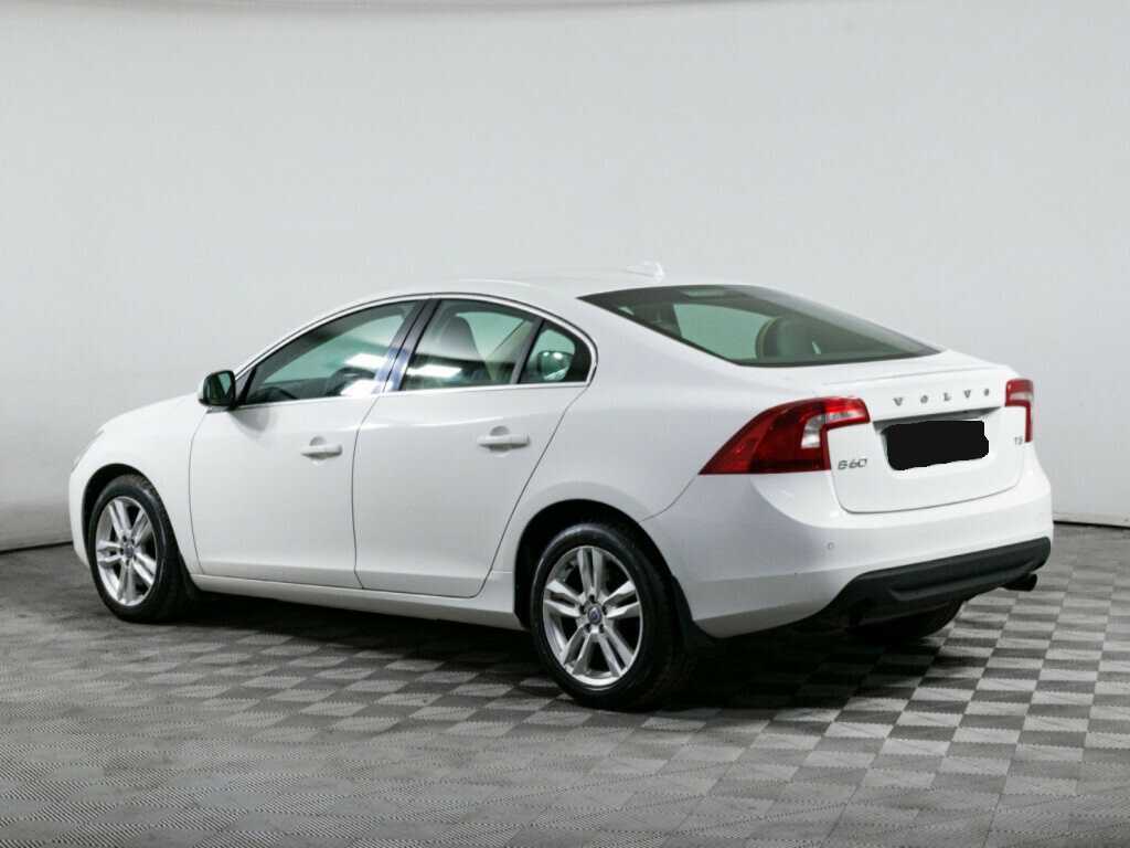 Купить Volvo S60 с пробегом. Фото: #5