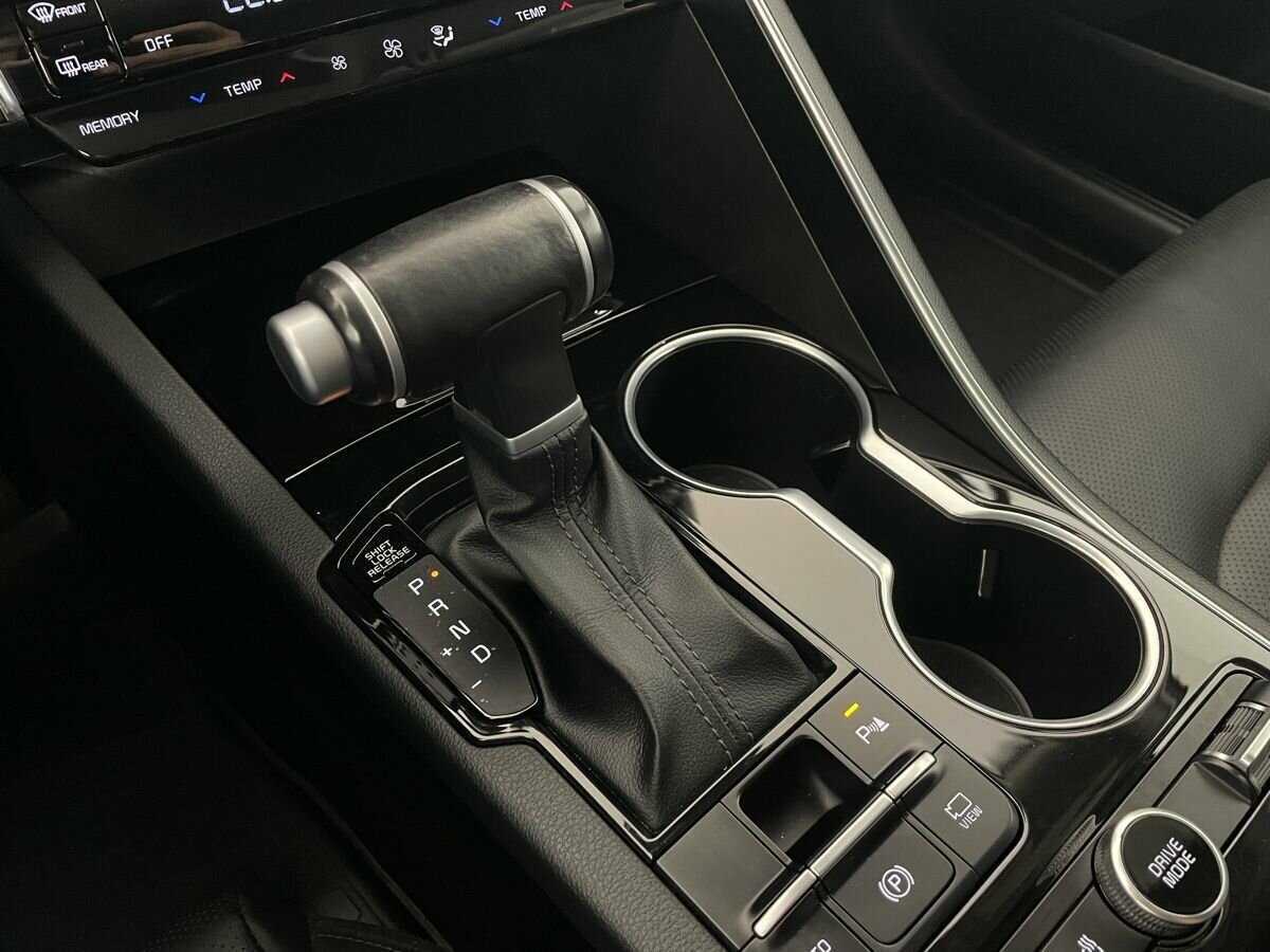 Купить Kia K5 с пробегом. Фото: #11