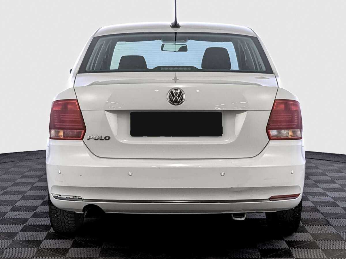 Купить Volkswagen Polo с пробегом. Фото: #5