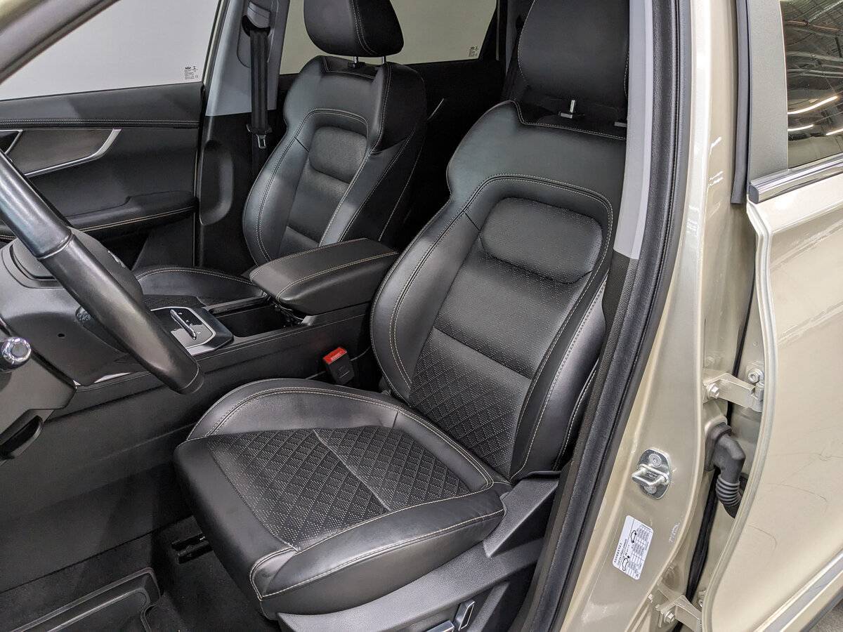 Купить Chery Tiggo 8 с пробегом. Фото: #18