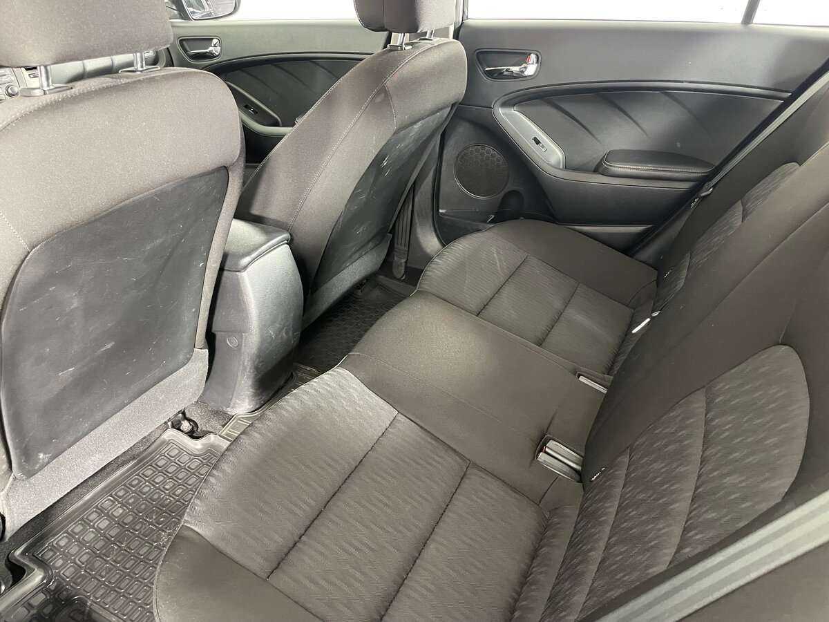 Купить Kia Cerato с пробегом. Фото: #23