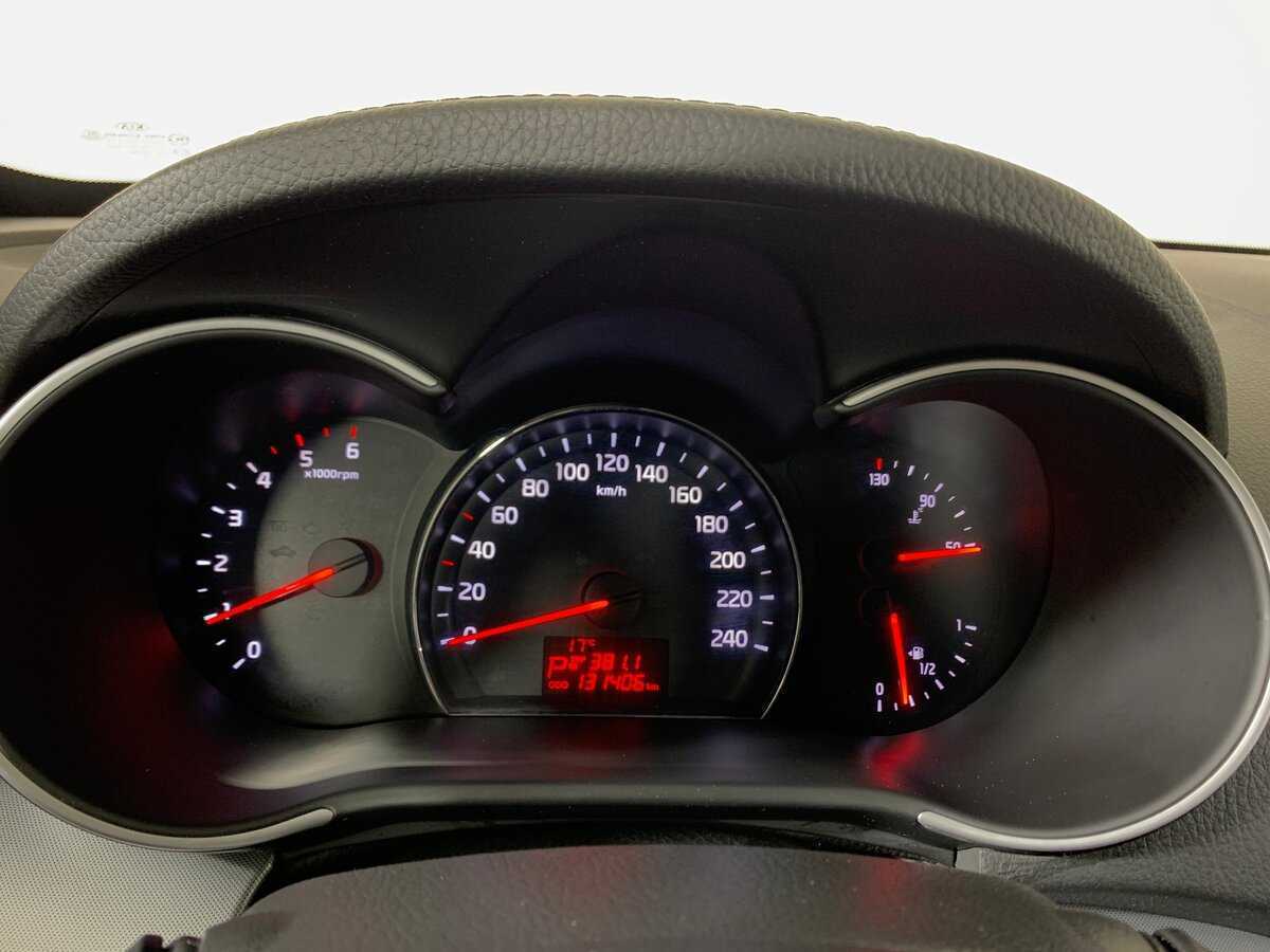 Купить Kia Sorento с пробегом. Фото: #14