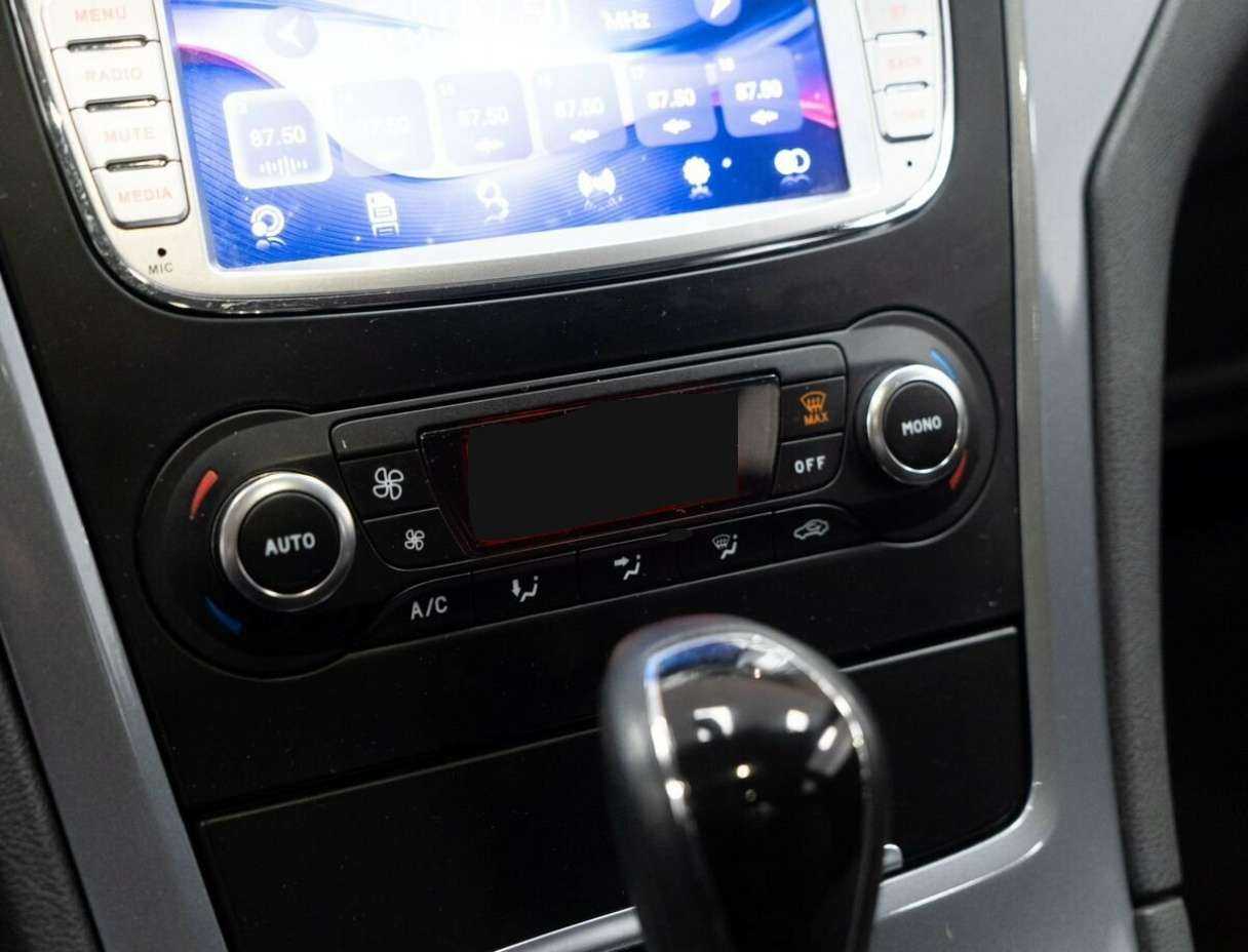 Купить Ford Mondeo с пробегом. Фото: #9