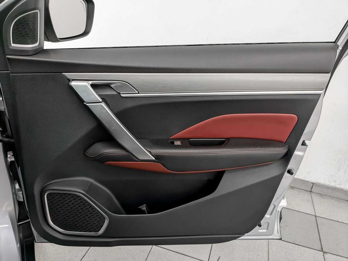 Купить Geely Coolray с пробегом. Фото: #20