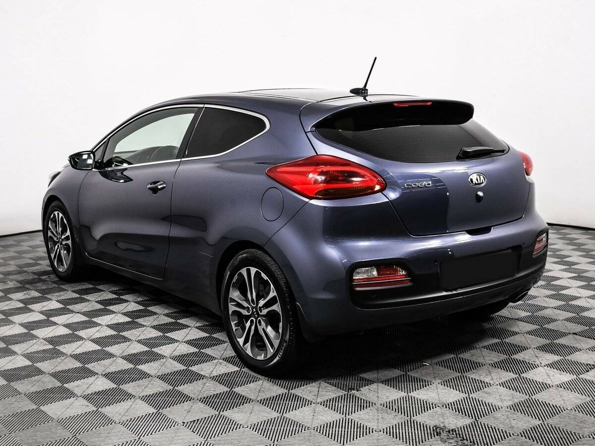 Купить Kia Ceed с пробегом. Фото: #6