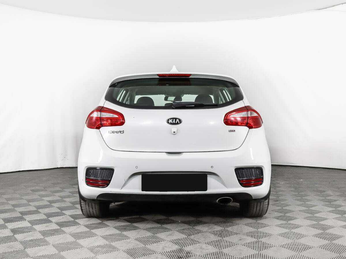 Купить Kia Ceed с пробегом. Фото: #3