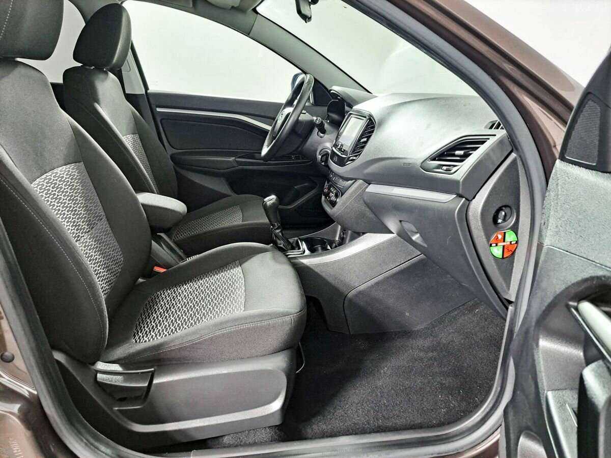 Купить Lada (ВАЗ) Vesta с пробегом. Фото: #9