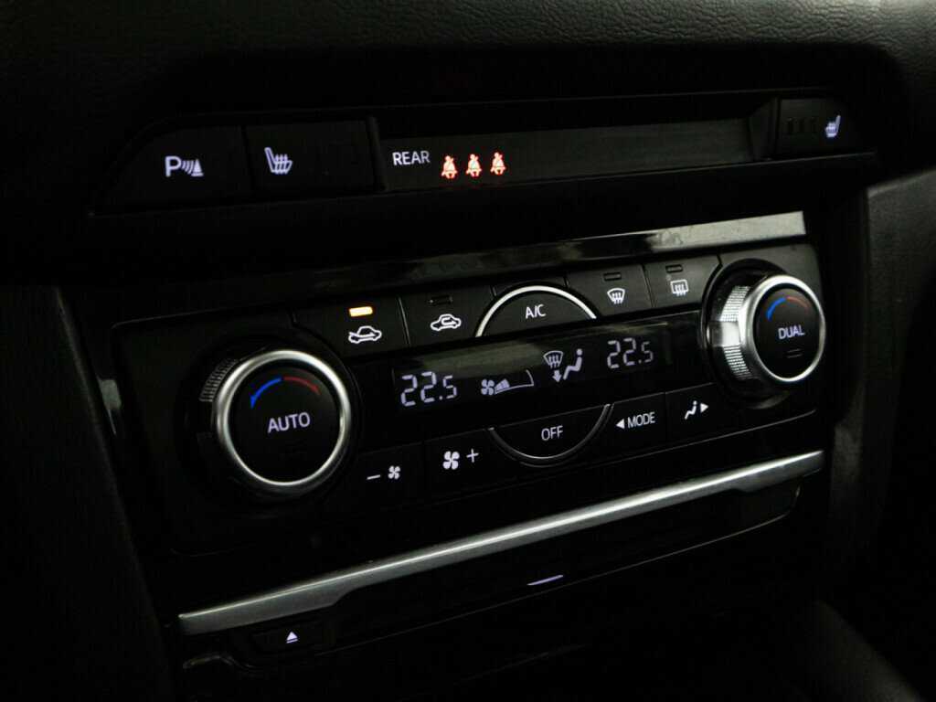 Купить Mazda 6 с пробегом. Фото: #16