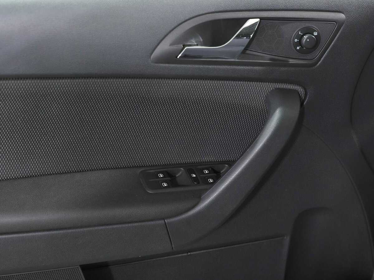 Купить Skoda Yeti с пробегом. Фото: #14