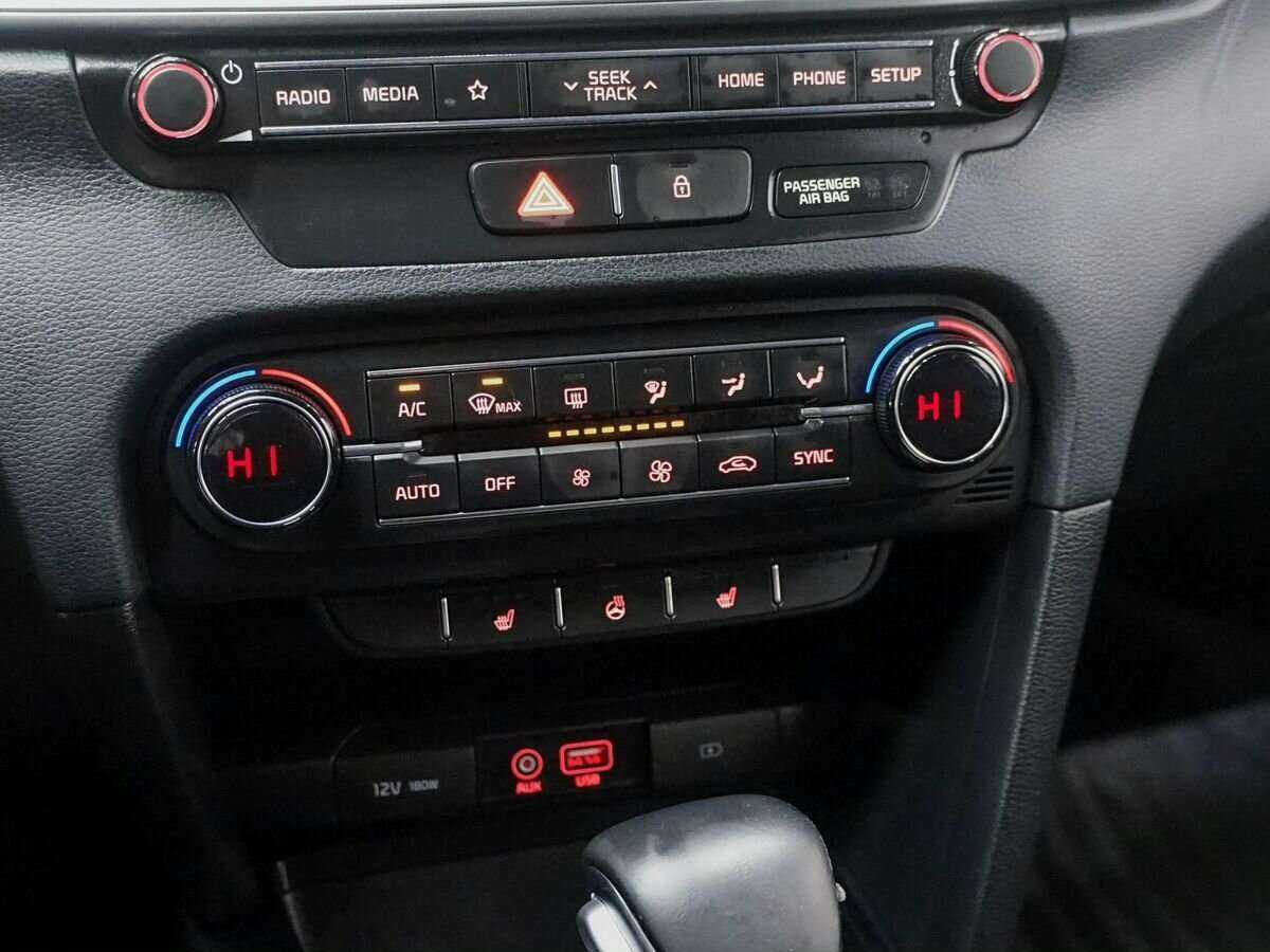 Купить Kia Ceed с пробегом. Фото: #20