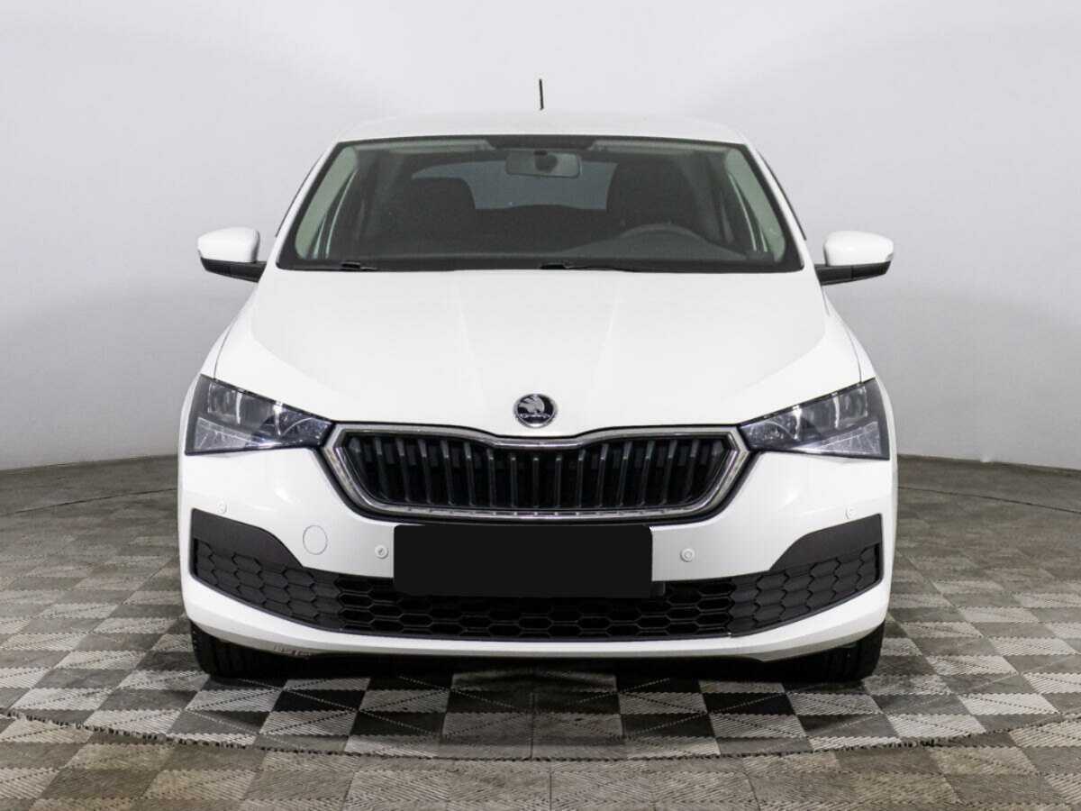 Купить Skoda Rapid с пробегом. Фото: #1