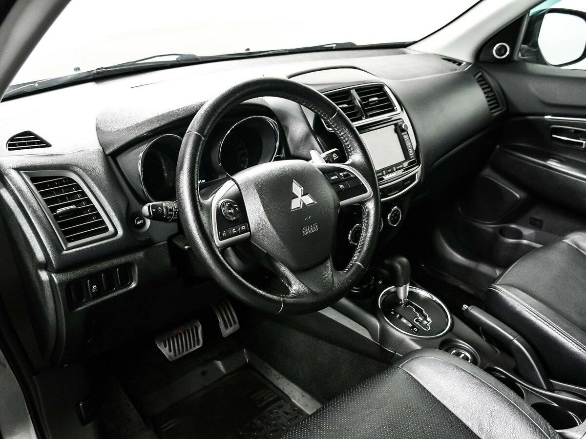 Купить Mitsubishi ASX с пробегом. Фото: #12