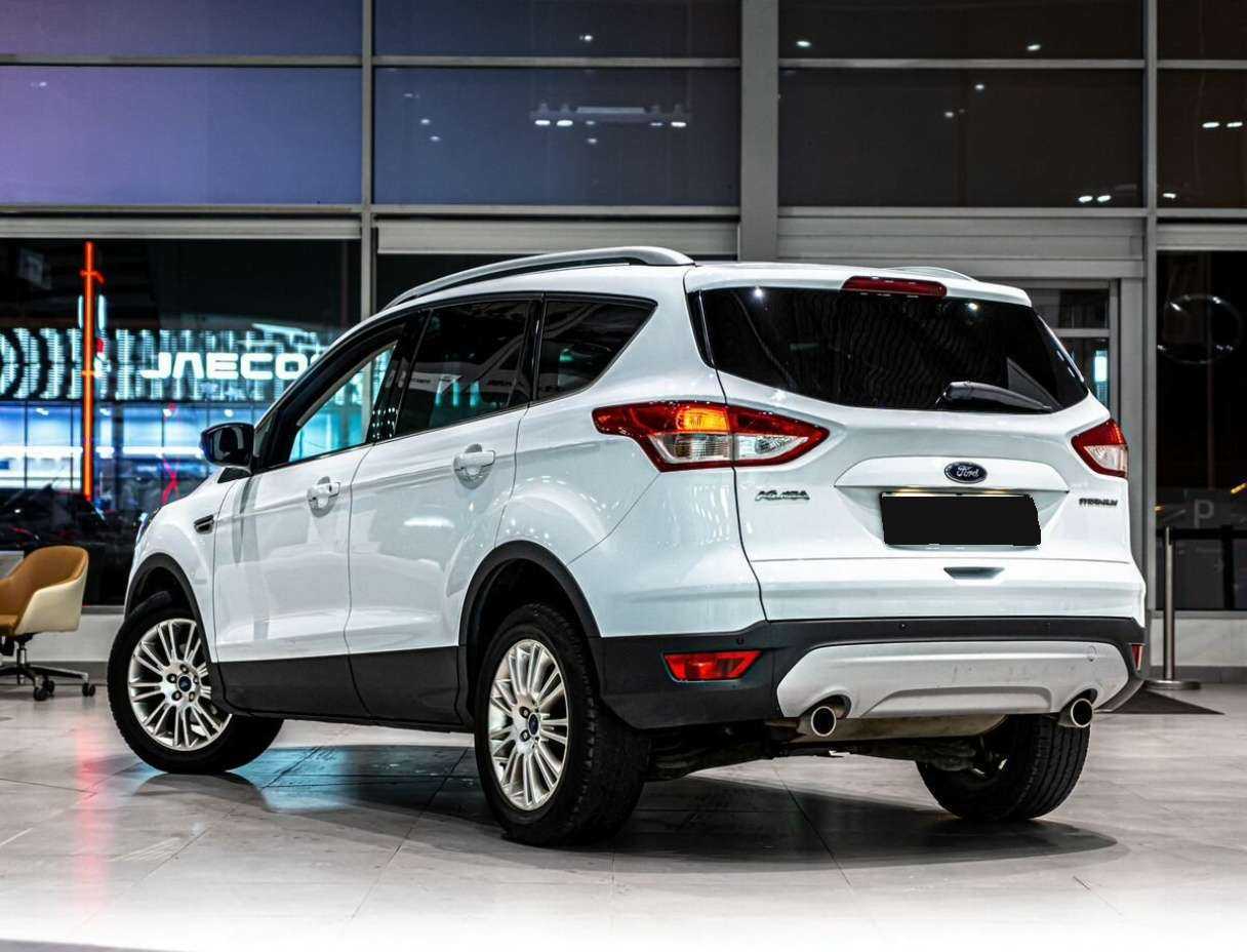 Купить Ford Kuga с пробегом. Фото: #3