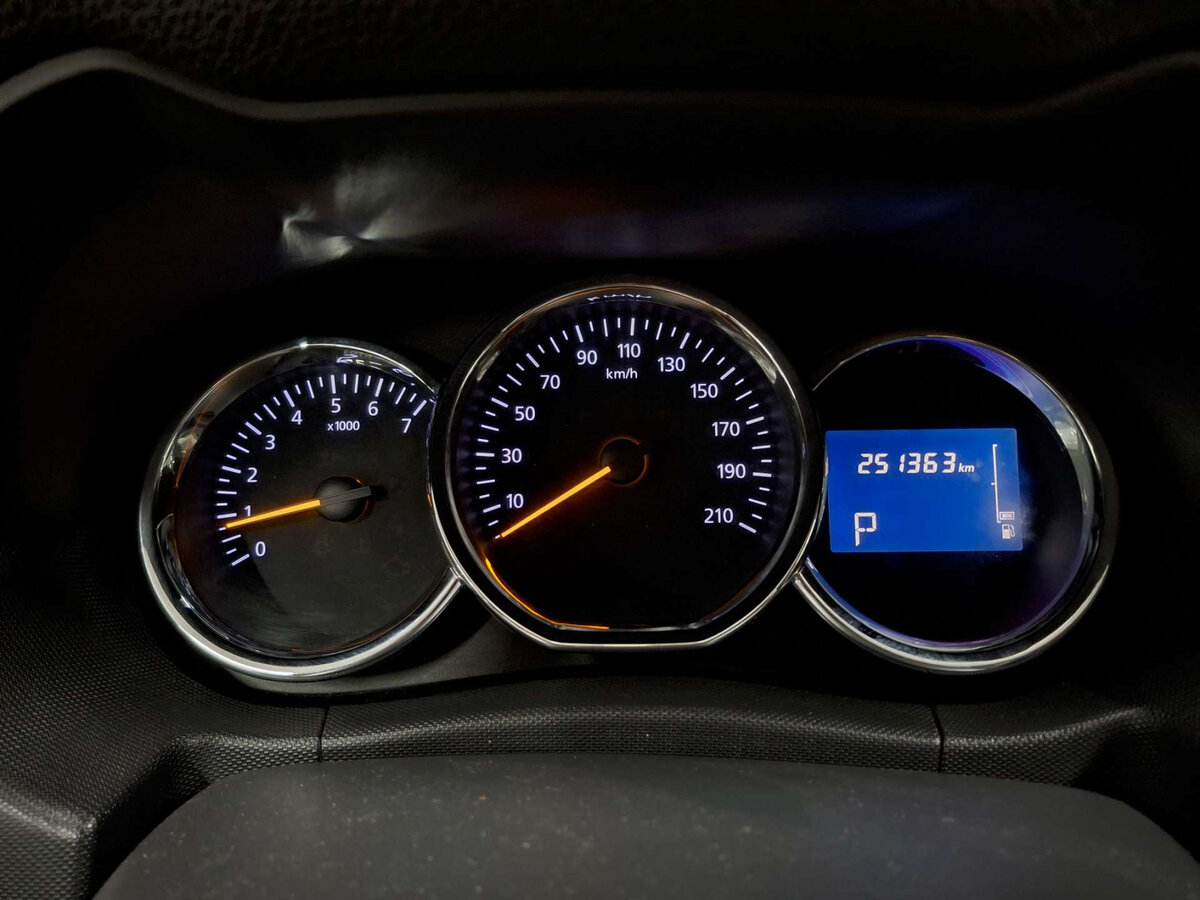 Купить Renault Duster с пробегом. Фото: #11