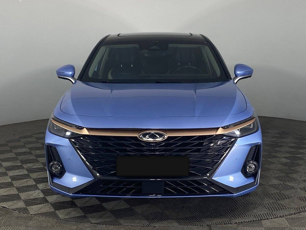 Купить Chery Arrizo 8 с пробегом. Фото: #1