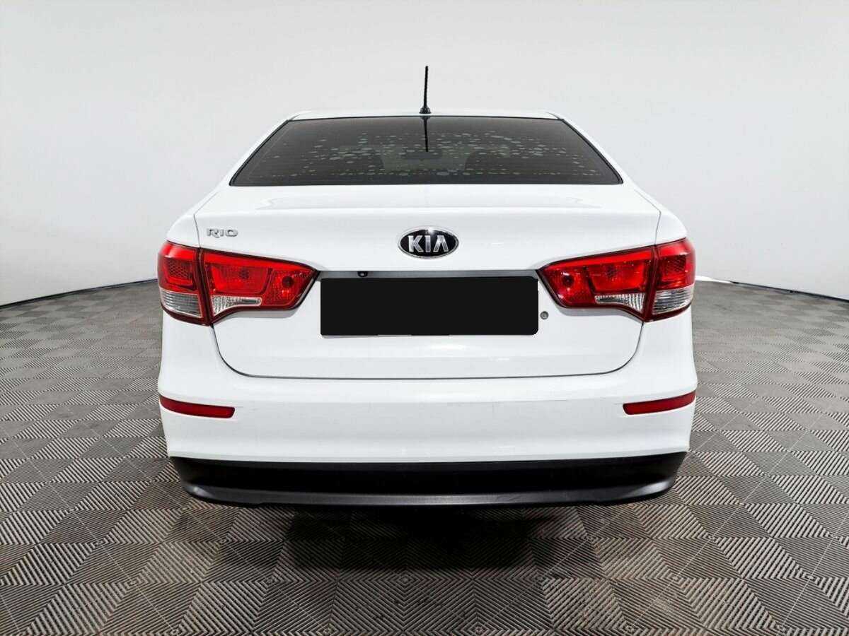 Купить Kia Rio с пробегом. Фото: #5