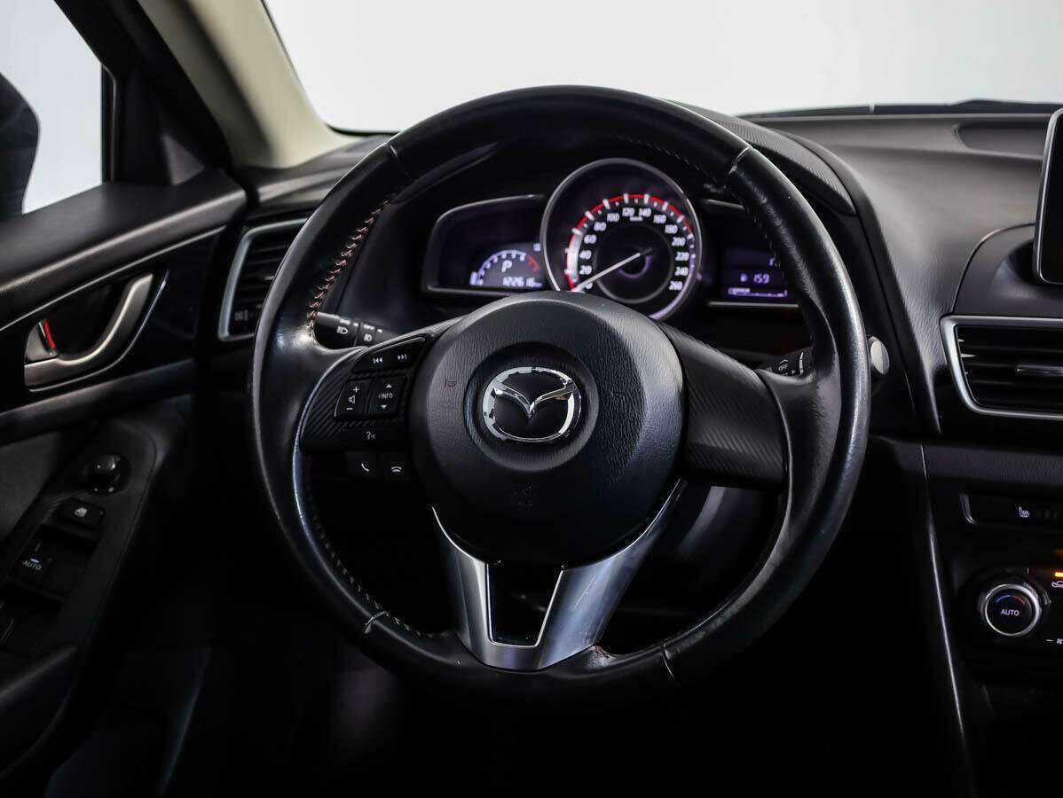 Купить Mazda 3 с пробегом. Фото: #9