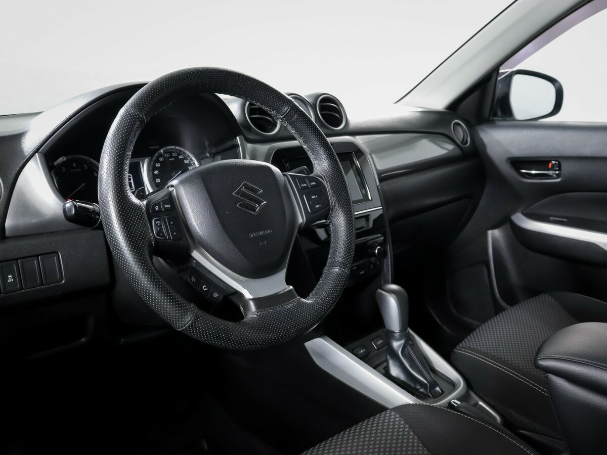 Купить Suzuki Vitara с пробегом. Фото: #10