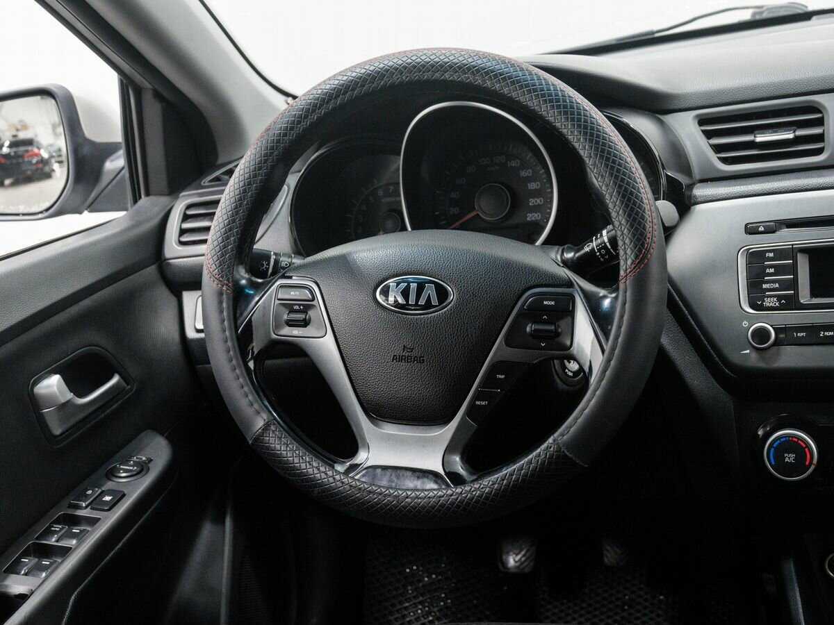 Купить Kia Rio с пробегом. Фото: #11