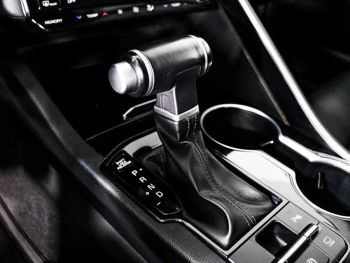 Купить Kia K5 с пробегом. Фото: #11