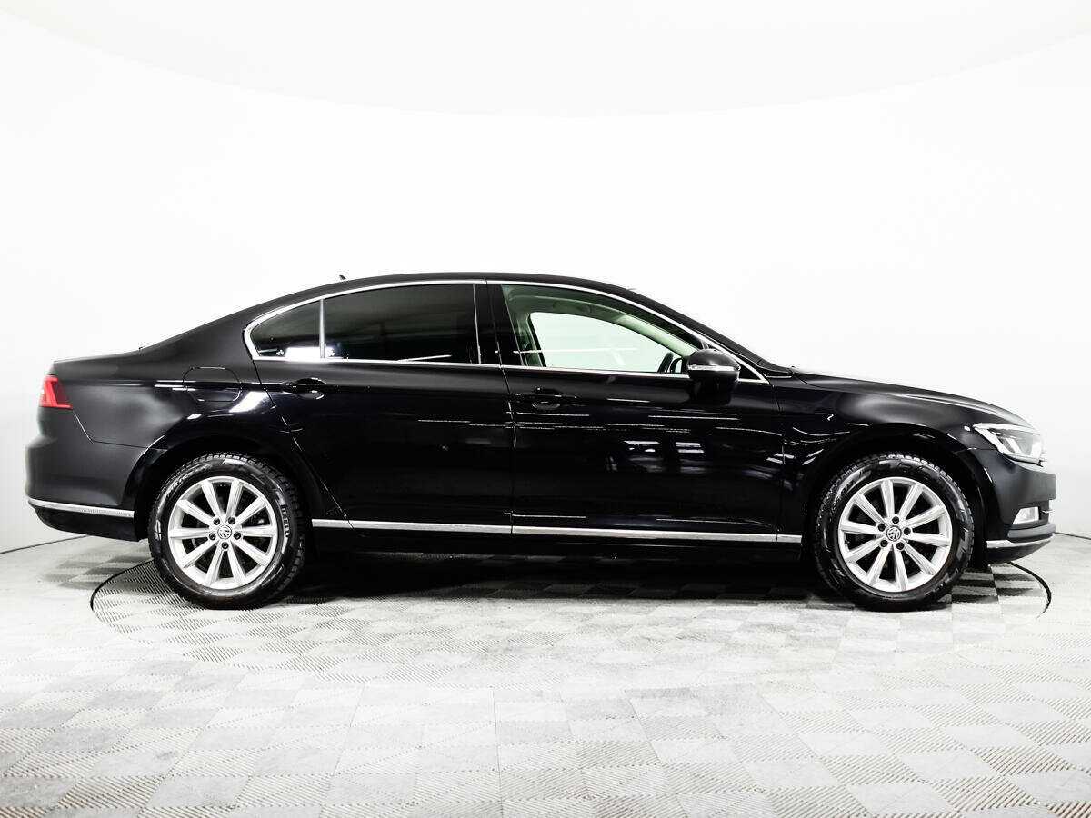 Купить Volkswagen Passat с пробегом. Фото: #3