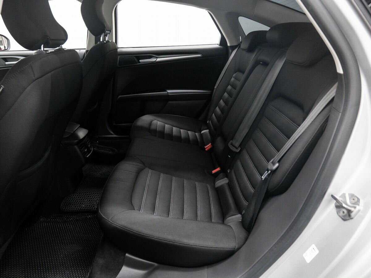 Купить Ford Mondeo с пробегом. Фото: #13