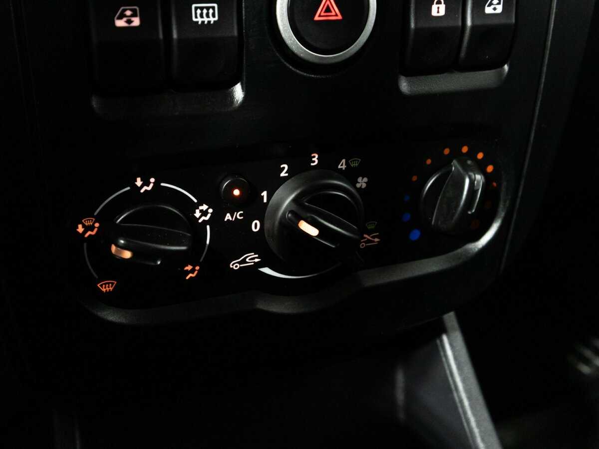 Купить Lada (ВАЗ) Largus с пробегом. Фото: #15