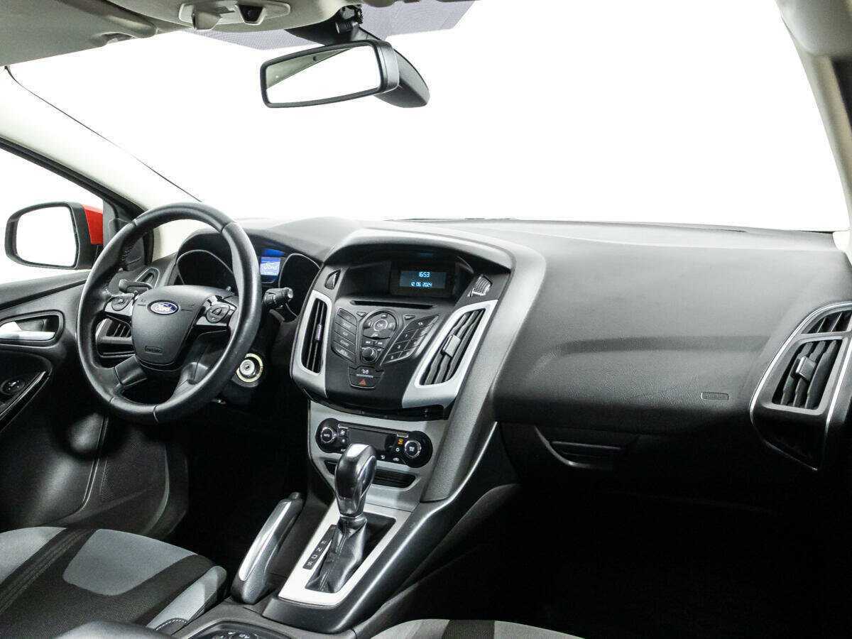 Купить Ford Focus с пробегом. Фото: #8