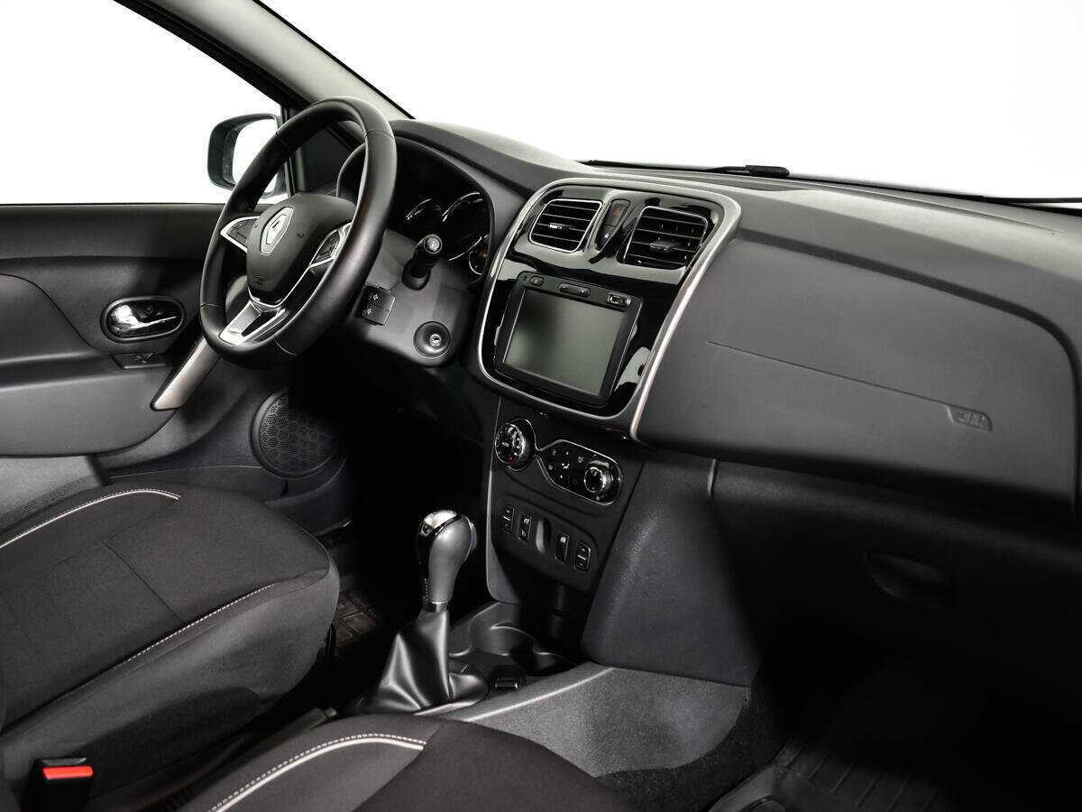 Купить Renault Sandero с пробегом. Фото: #7