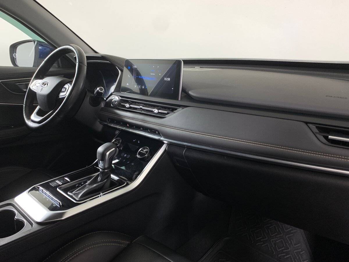 Купить Chery Tiggo 8 с пробегом. Фото: #12