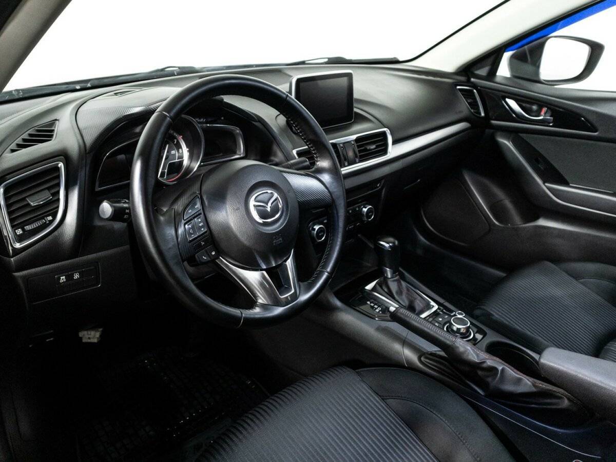 Купить Mazda 3 с пробегом. Фото: #10