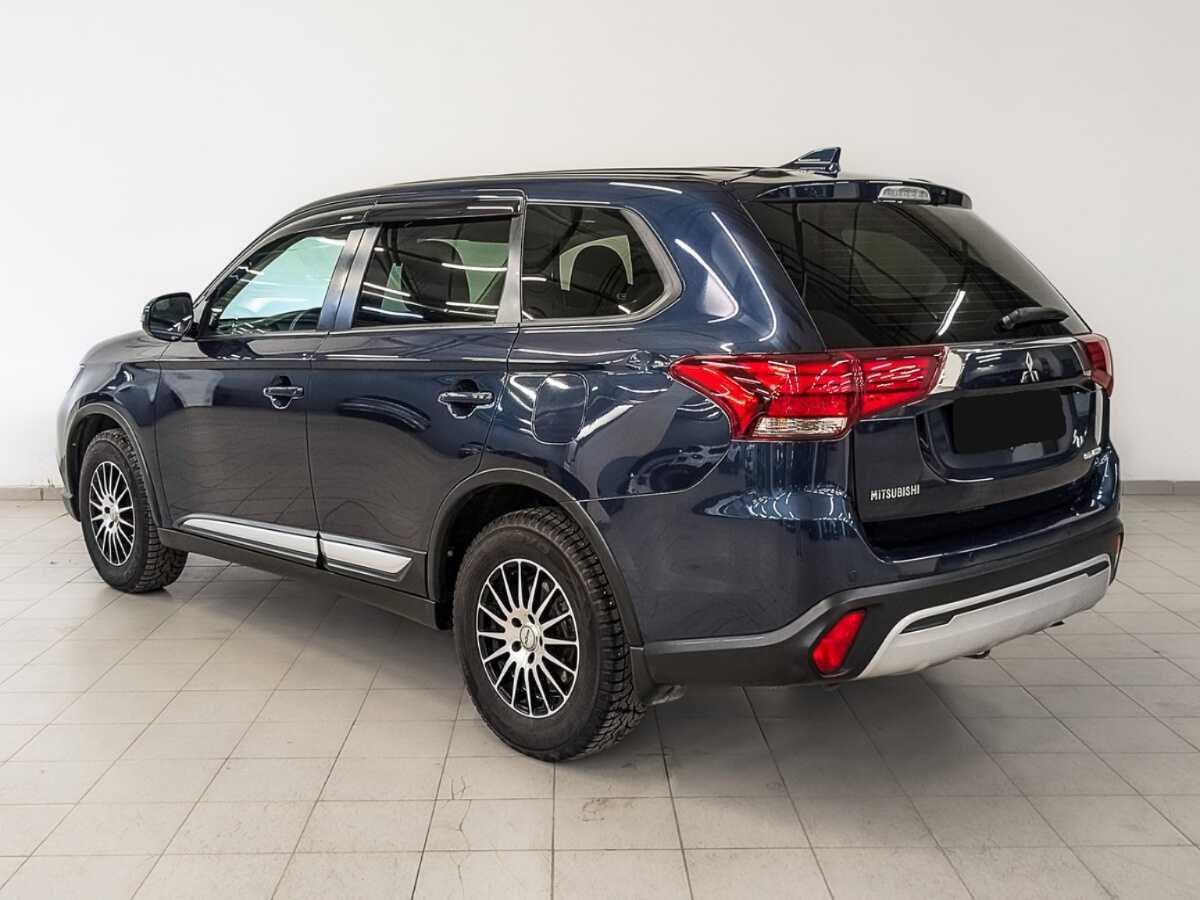 Купить Mitsubishi Outlander с пробегом. Фото: #6
