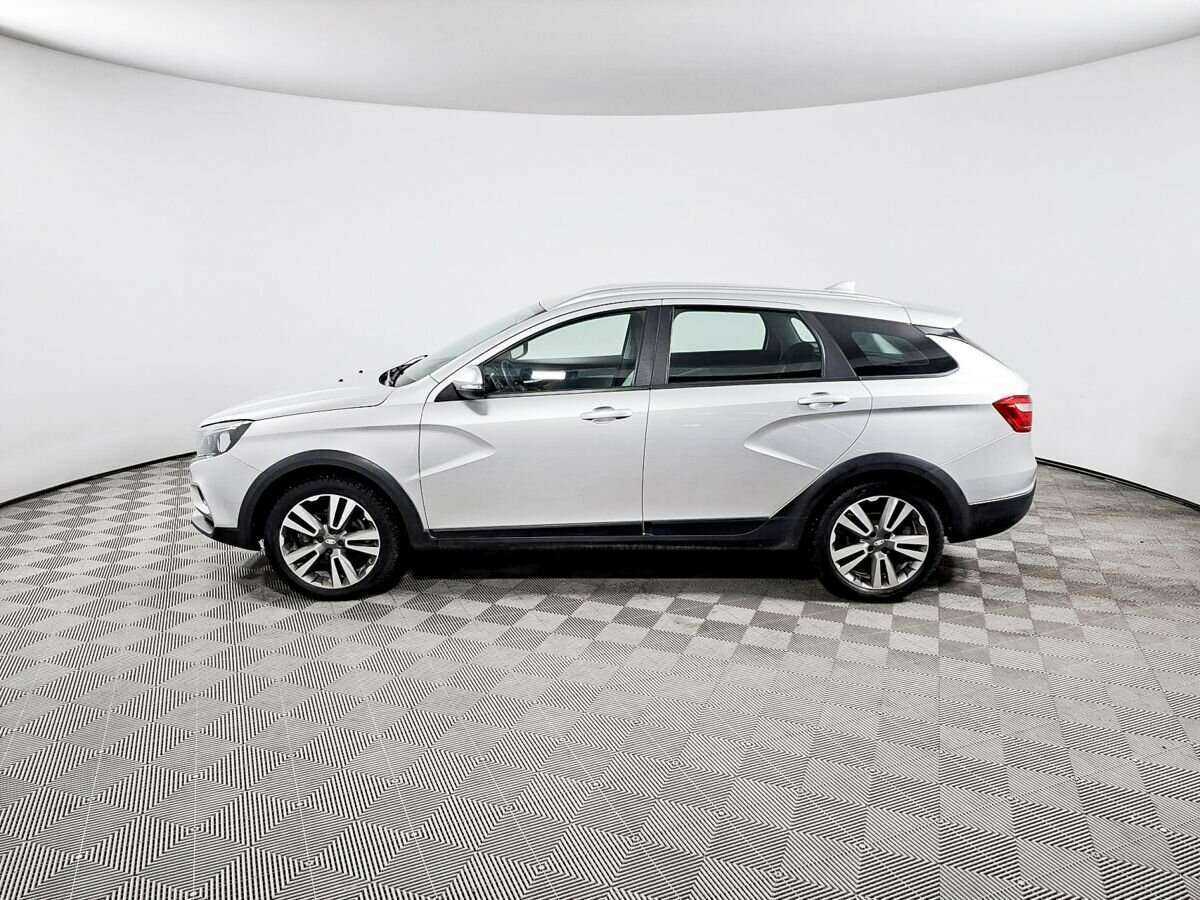 Купить Lada (ВАЗ) Vesta с пробегом. Фото: #7