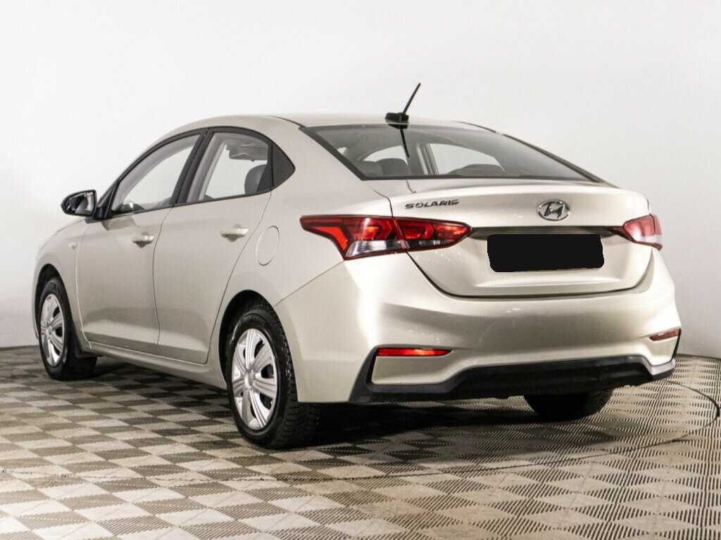 Купить Hyundai Solaris с пробегом. Фото: #6