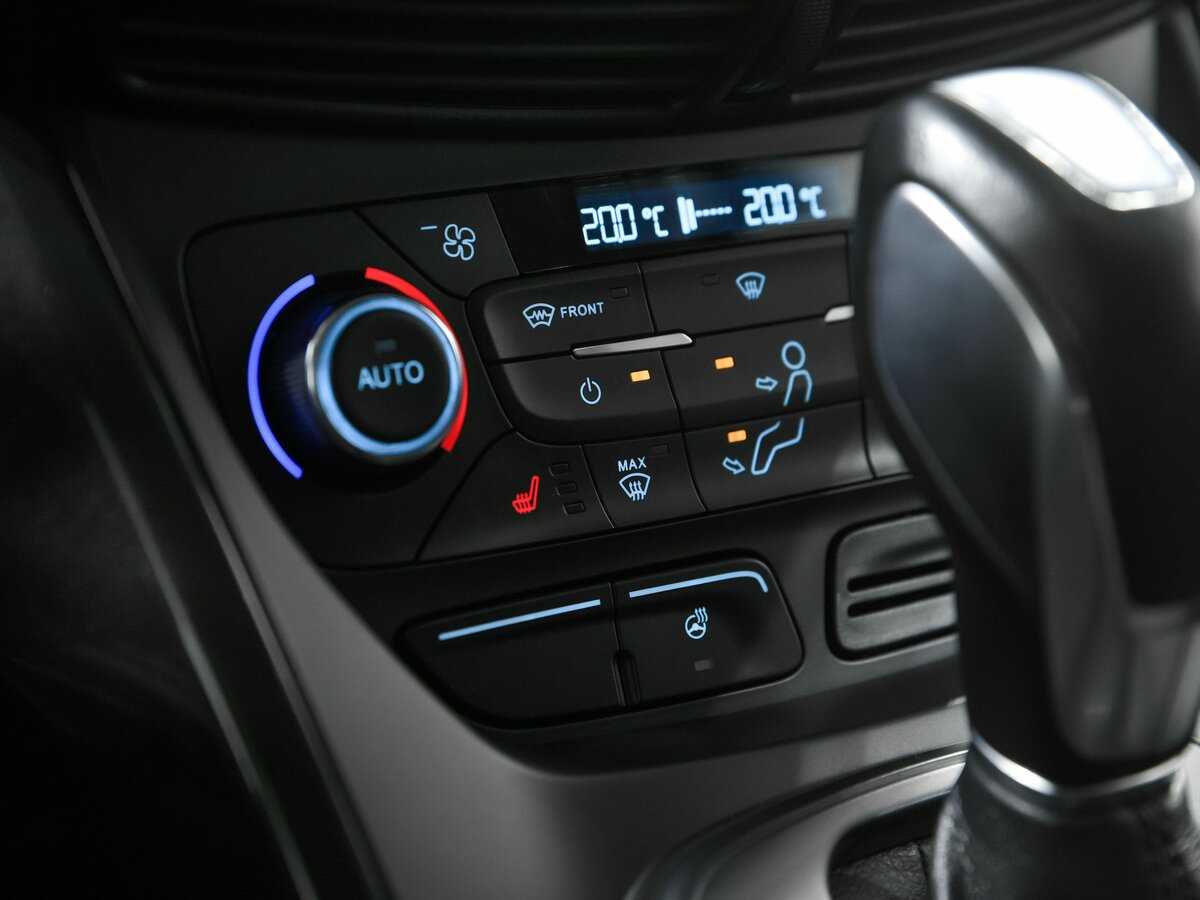 Купить Ford Kuga с пробегом. Фото: #9