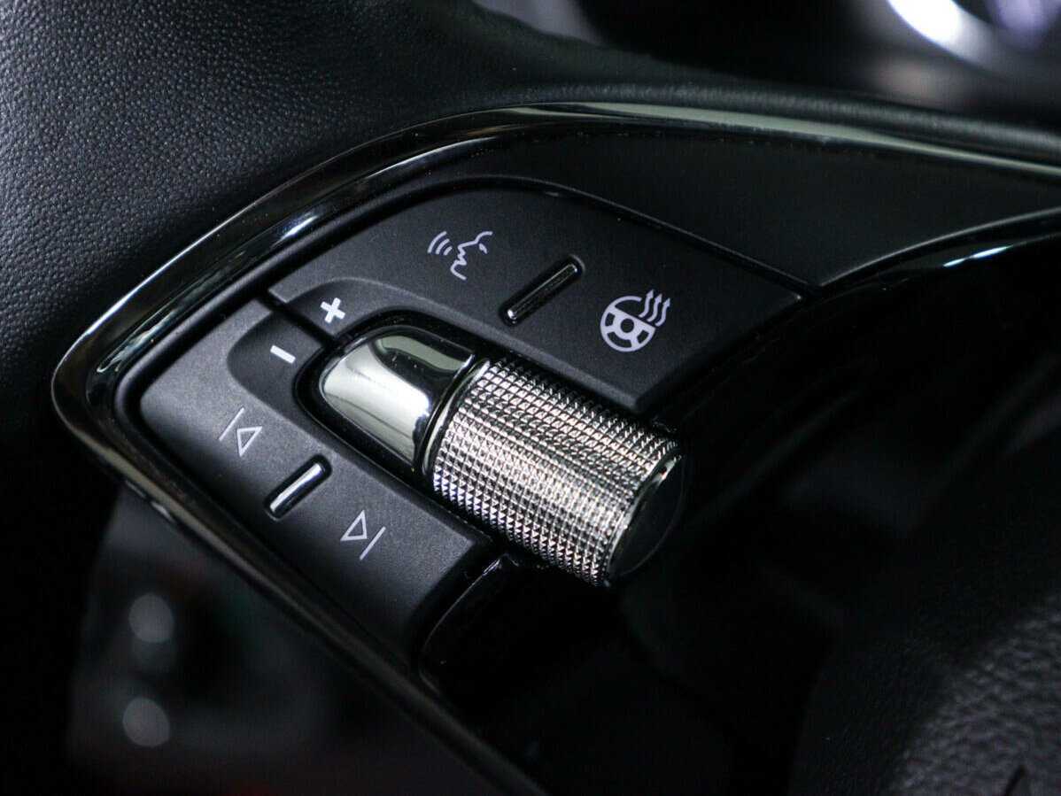 Купить Skoda Rapid с пробегом. Фото: #22