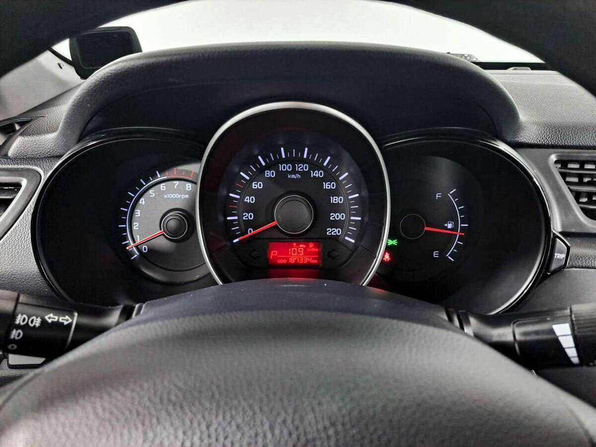 Купить Kia Rio с пробегом. Фото: #12