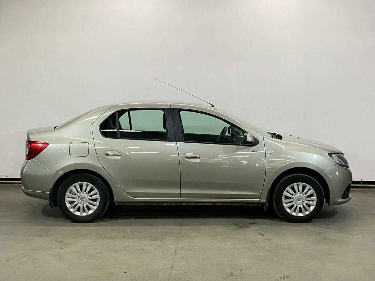 Купить Renault Logan с пробегом. Фото: #3