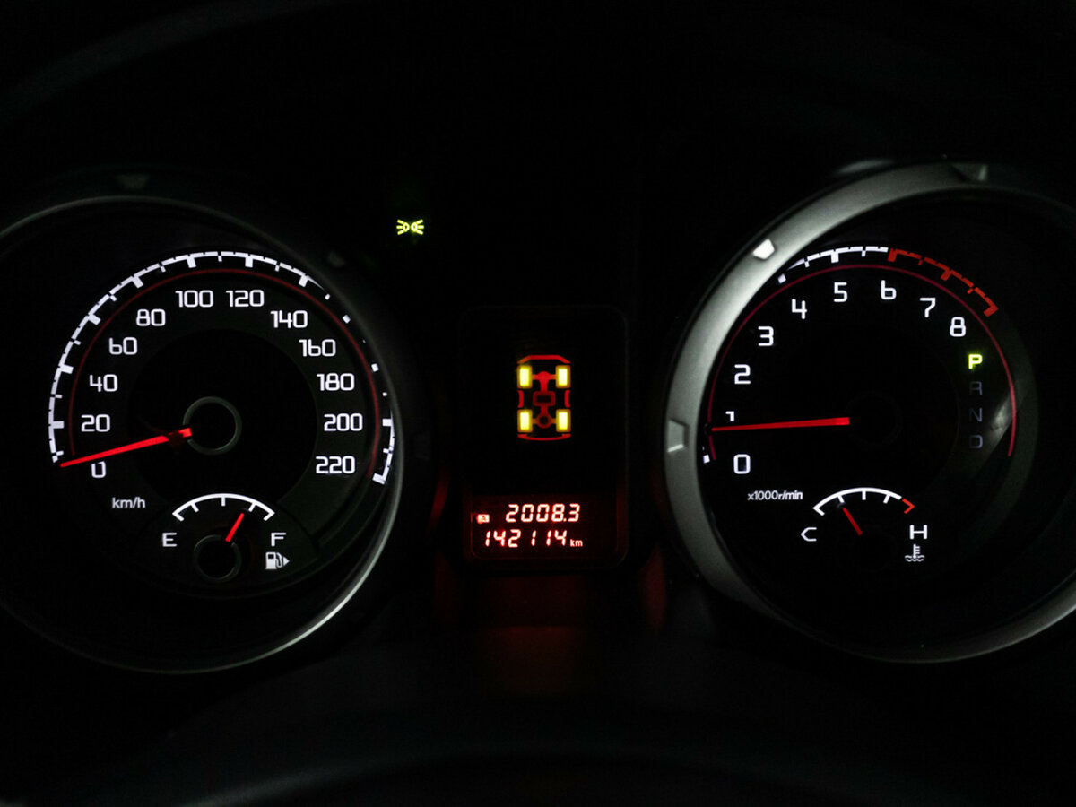 Купить Mitsubishi Pajero с пробегом. Фото: #9